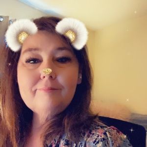 Meet your Posher, Posh